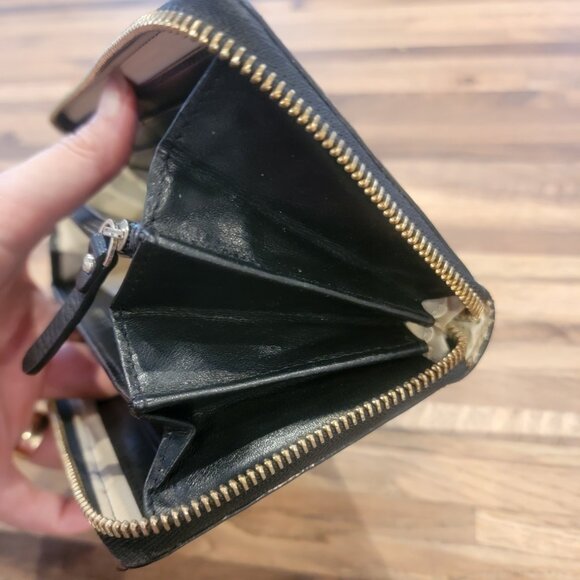 Kate Spade Gold Coast Lacey Quilted Zip Around Wallet - Picture 13 of 13